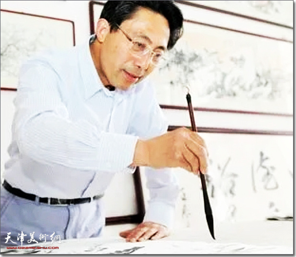 王星（江苏），1954年生。江苏省美术家协会会员、江南书画院画师、江阴市书画院特聘画师。